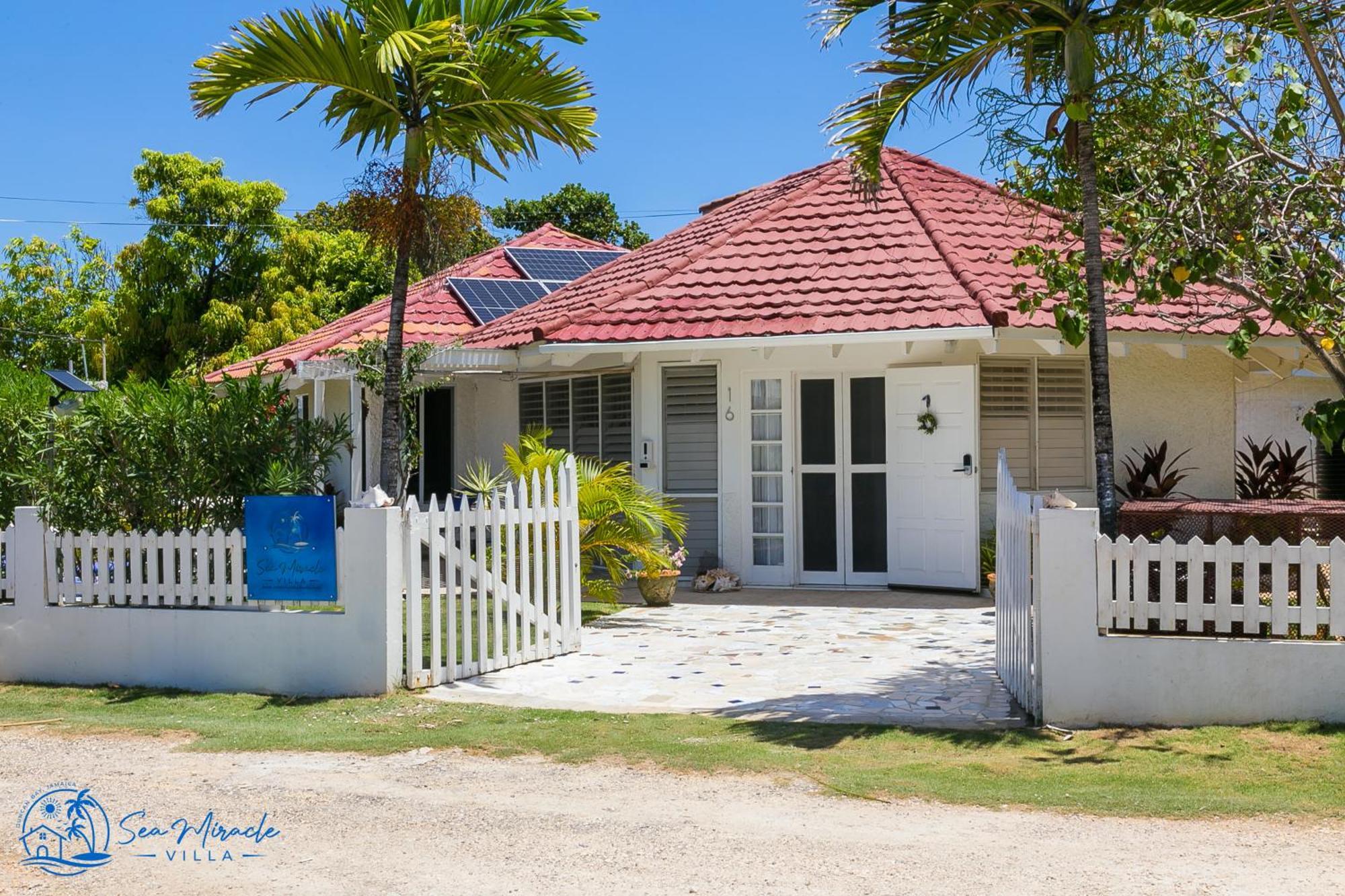 Sea Miracle Villa/Beach Cottage Silver Sands Buitenkant foto